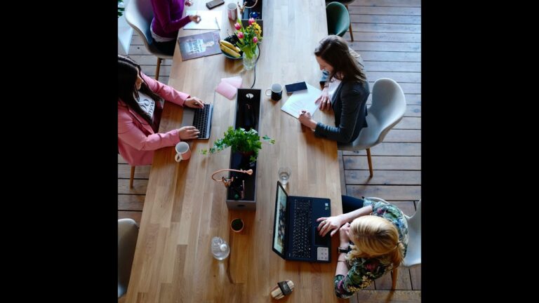 Tendencias Clave en la Automatizaci&oacute;n de Negocios Digitales