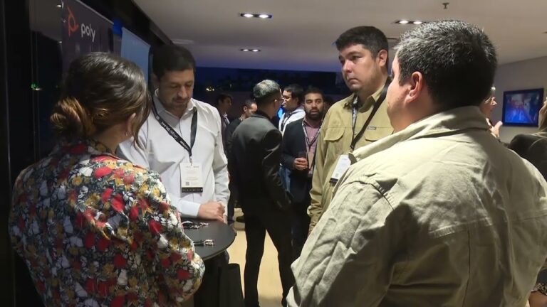 La Revoluci&oacute;n de la Automatizaci&oacute;n Empresarial a Trav&eacute;s de la Tecnolog&iacute;a AI